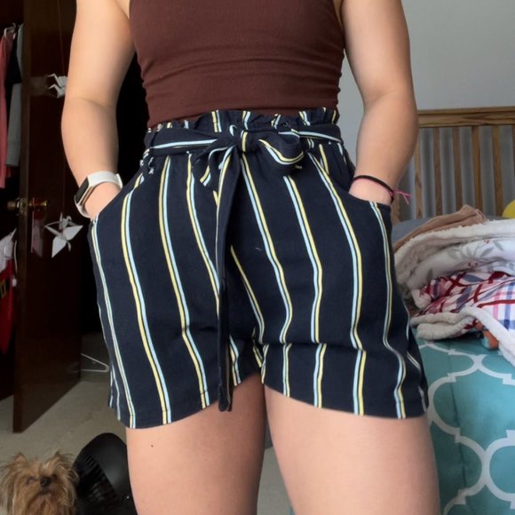 🤩Don't Ask Why Navy Blue Paperbag Tie Waist Shorts - Picture 3 of 5